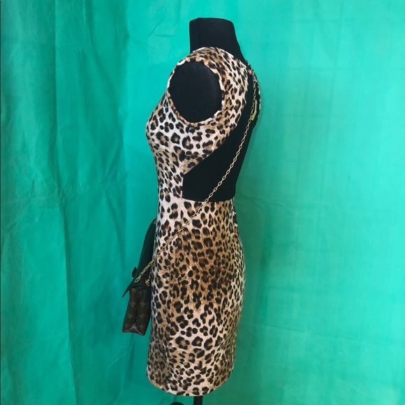 Animal print safari sheet & leopard slip on dress - Picture 2 of 12